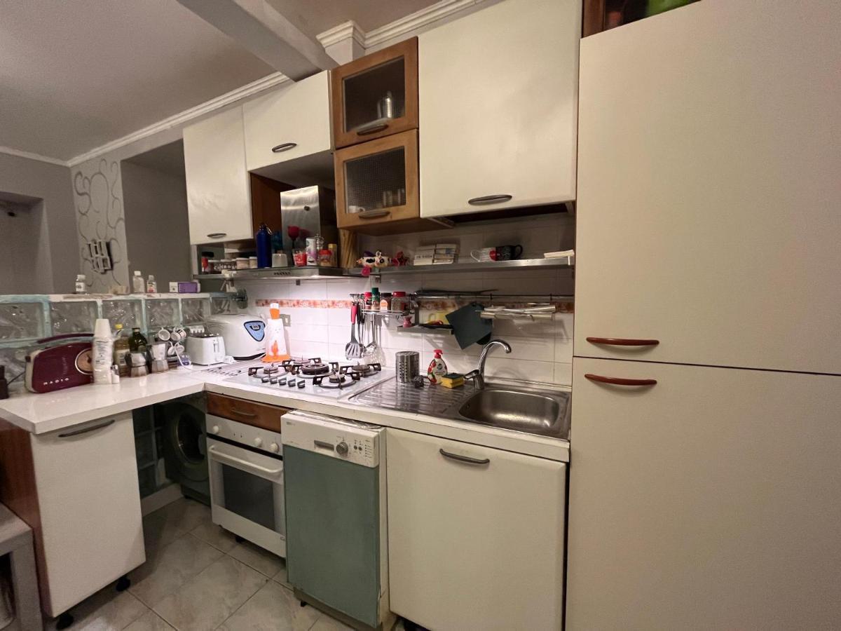 Affitto Due Camere, Due Bagni In Villa Рим Екстериор снимка