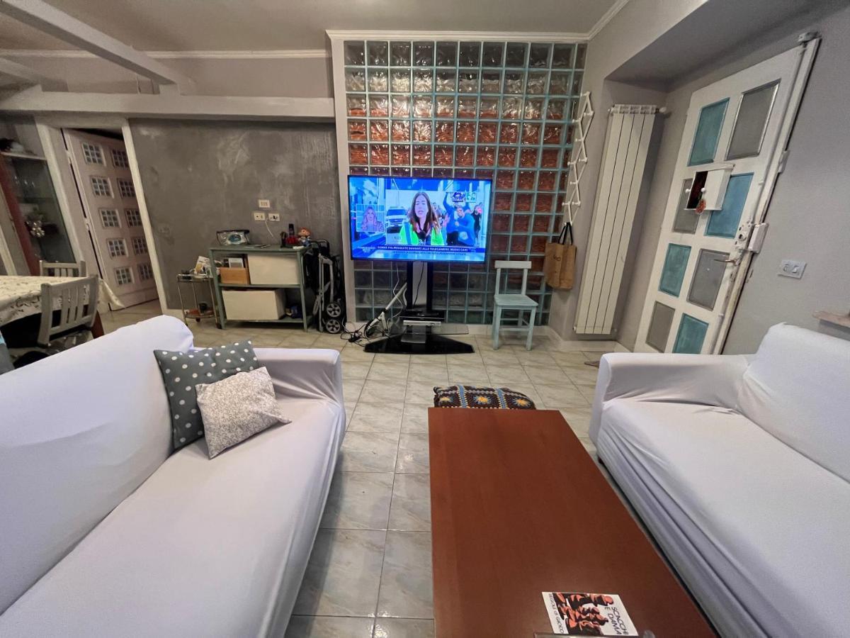 Affitto Due Camere, Due Bagni In Villa Рим Екстериор снимка